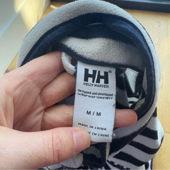 HELLY HANSEN  WOMEN BYKLE GRAPHIC FLEECE STRIPED BLUE AND WHITE - M - Picture 4 of 11